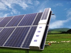 灰塵是影響光伏發(fā)電的因素么？光伏清潔機(jī)器人能不能起到作用？